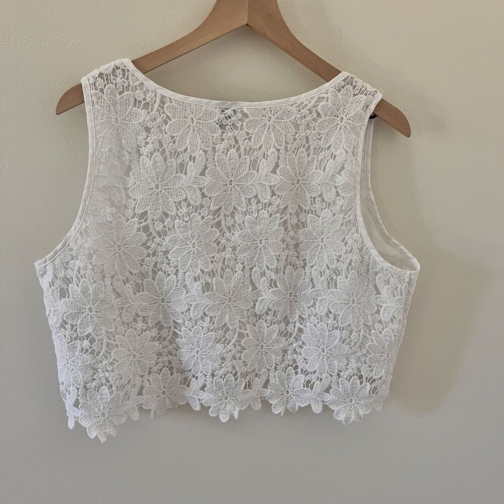 SHEIN VCAY Solid Guipure White Lace Blouse - XL - Picture 11 of 14